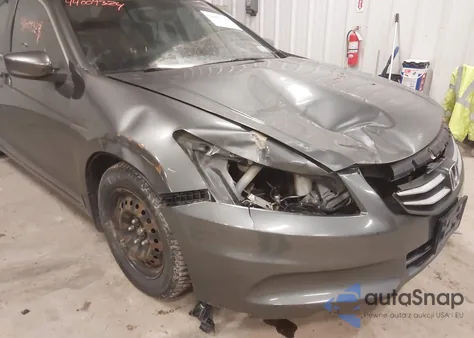 2011 Honda Accord 2.4 Lx z USA, uszkodzony, nr VIN 1HGCP2F35BA134264